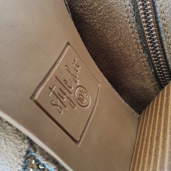 Style & Co faux suede light brown heeled boots size 10 1/2 - Picture 12 of 14